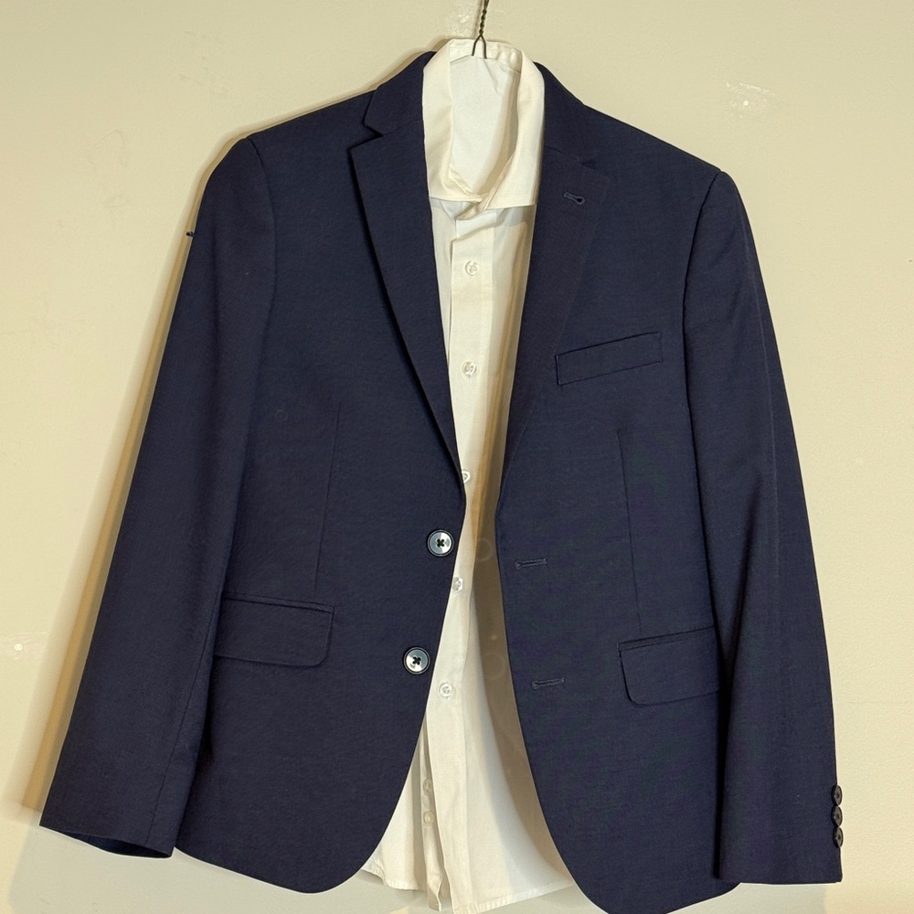 Boys Joseph Abboud Navy Blue Suit Jacket and Pants with Dress Shirt size 12